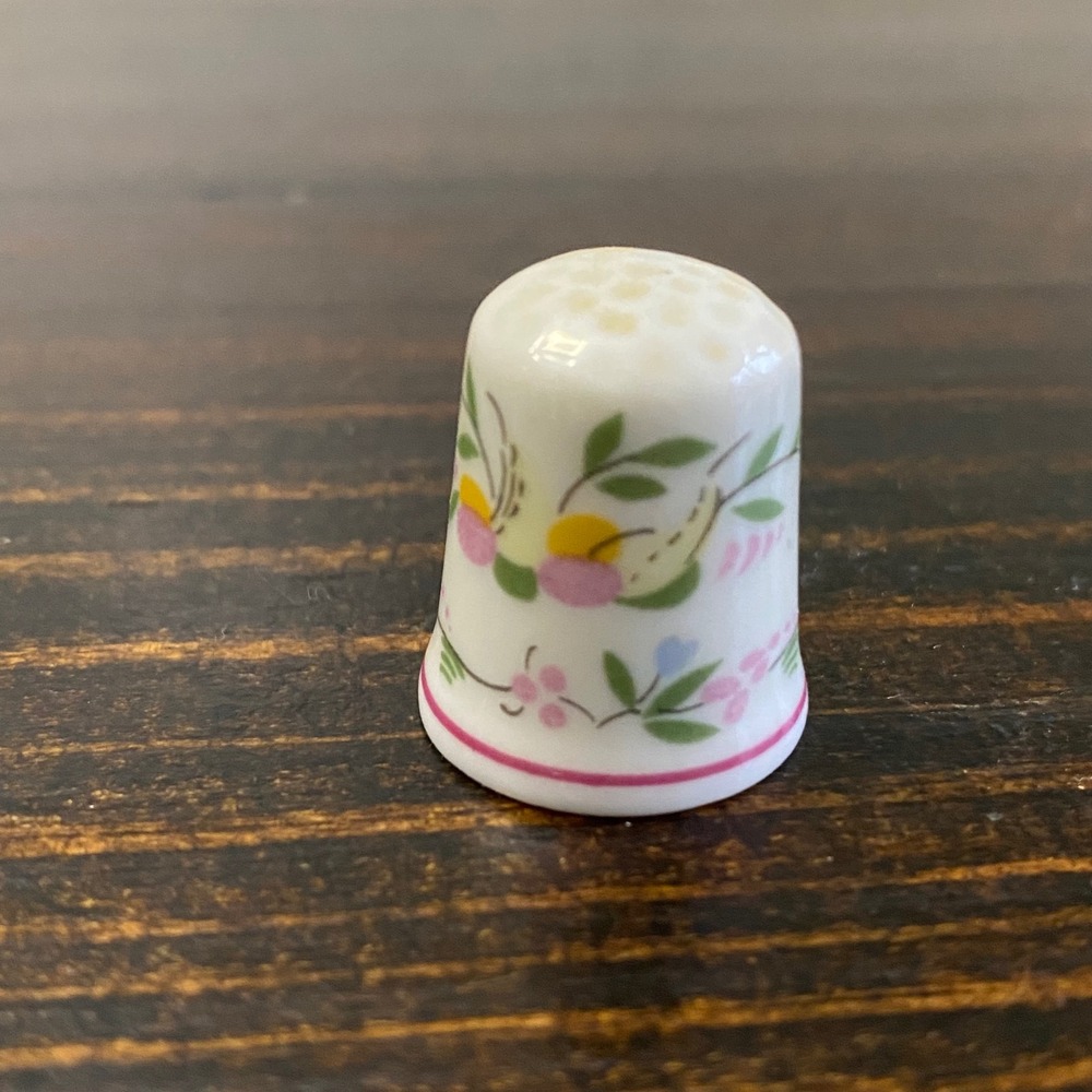 Vintage SP Coimbra Portugal Porcelain Thimble Hand Painted Floral White Pink